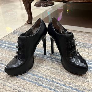 Black bootie heels